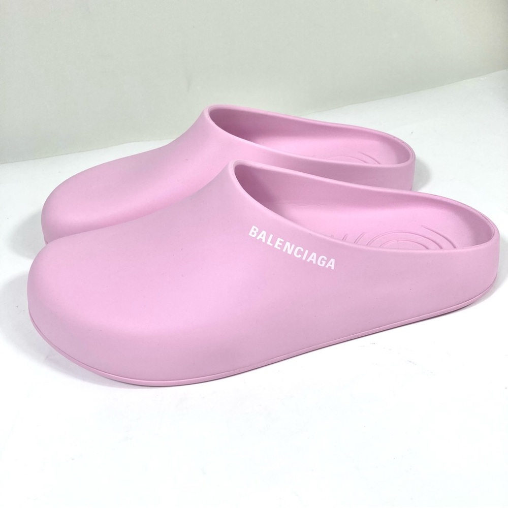 Balenciaga Pool Logo Closed Slides Clogs Pink Women Size 8 US New Matte Finish - Picture 1 of 17